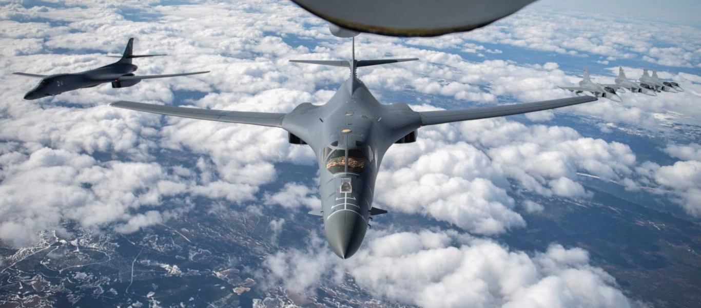 Αμερικανικά αεροπορικά χτυπήματα κατά του ISIS στο Β.Ιράκ (βίντεο)